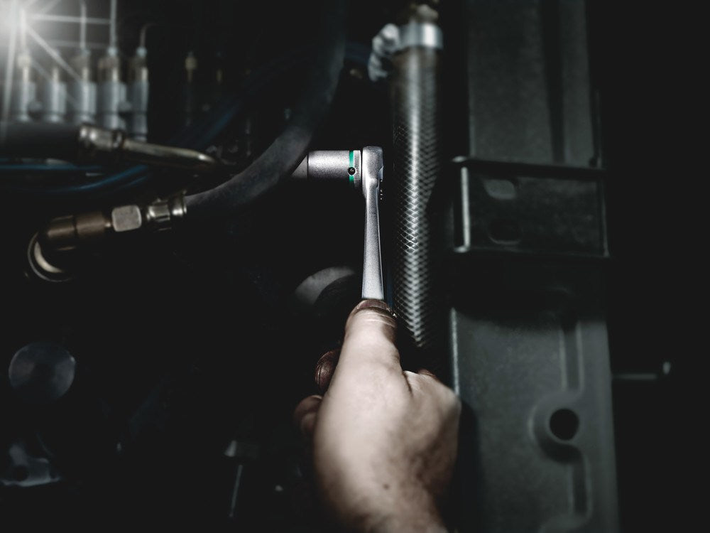 8003 A ZYKLOP METAL-RATEL MET DOORSTEEKVIERKANT MET 1/4"-AANDRIJVING, 141.0 MM