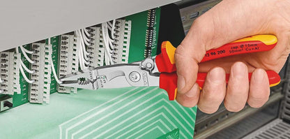 KNIPEX 13 81 200 Elektro installatietang met kunststof bekleed zwart geatramenteerd 200 mm